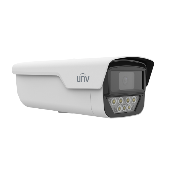 Bullet-type 5MP network camera with color image (ColorHunter), warm LED lighting